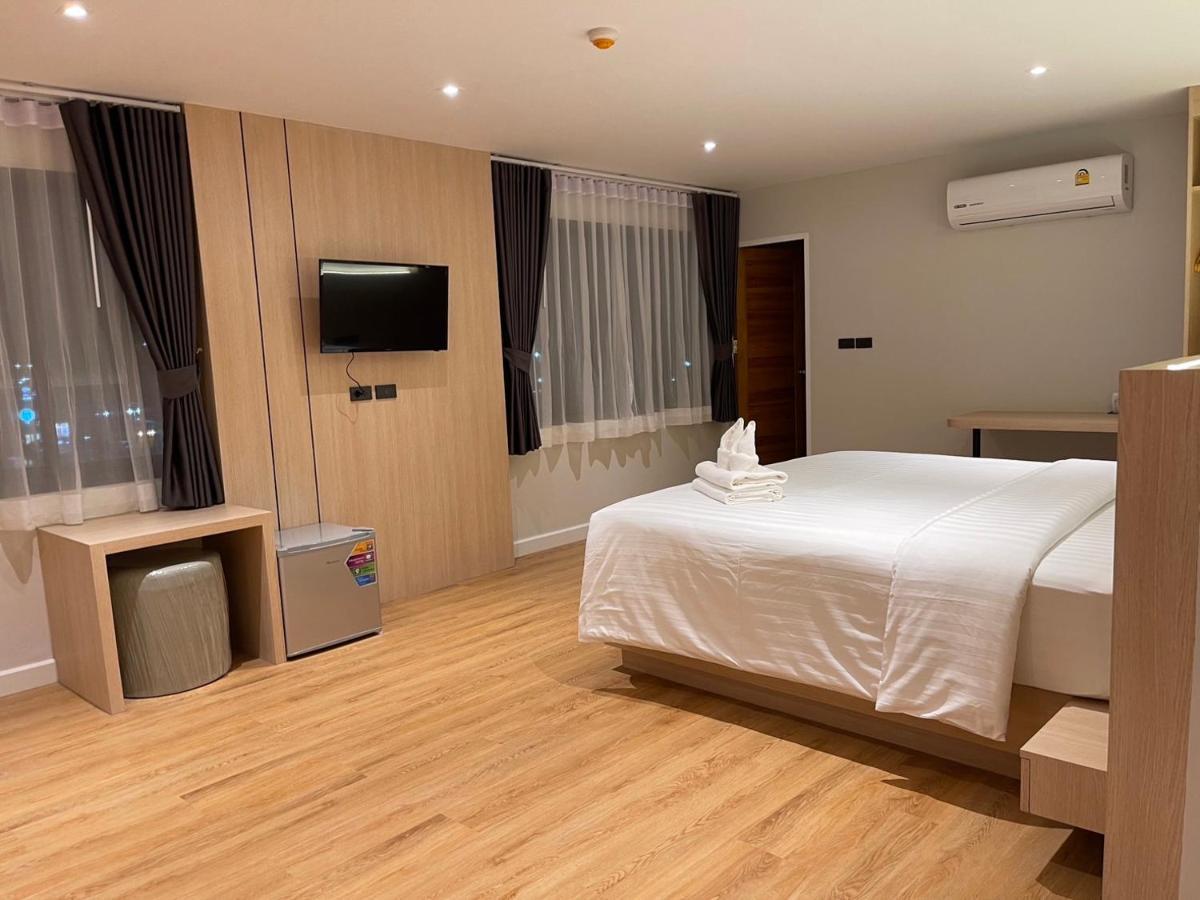 V1 Boutique Hotel 北碧府 外观 照片