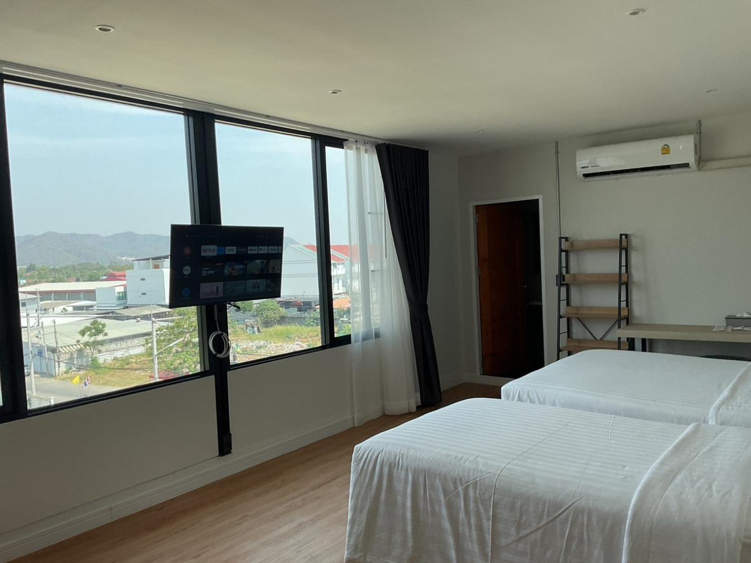 V1 Boutique Hotel 北碧府 外观 照片